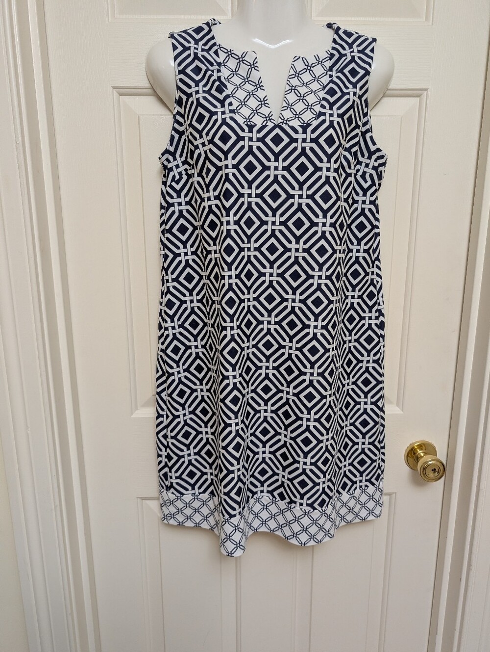Jude Connally Karissa Navy and White Geometric Dress EUC Sz Large